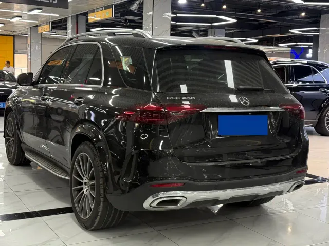 Mercedes-Benz GLE-Class — Фото автомобиля 8