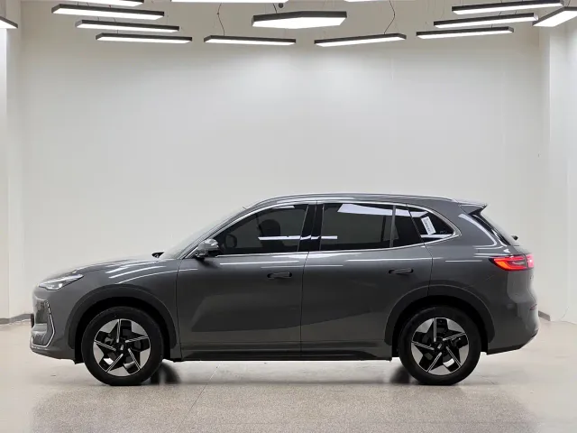 Geely Galaxy E5 — Фото автомобиля 7