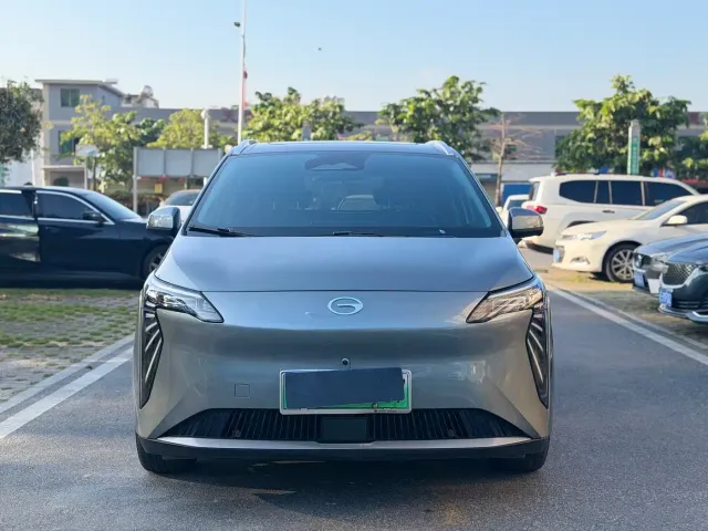 GAC Aion Y — Фото автомобиля 2