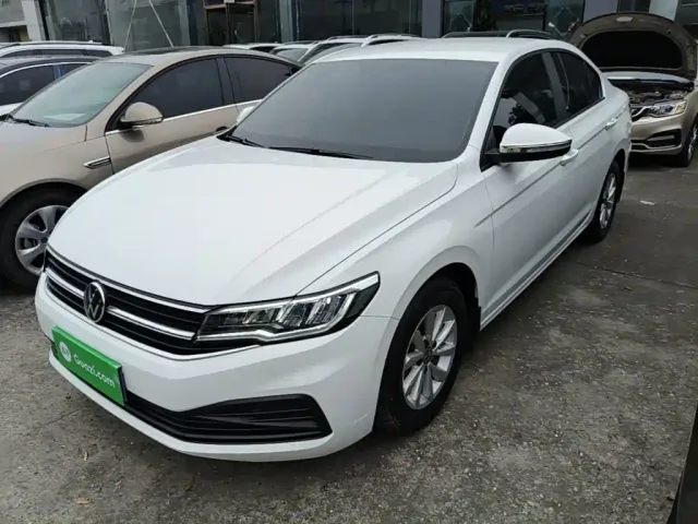 Фотография автомобиля — Volkswagen Bora