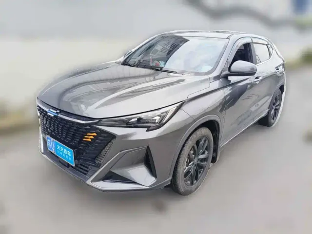 Фотография автомобиля — Changan X5 Plus