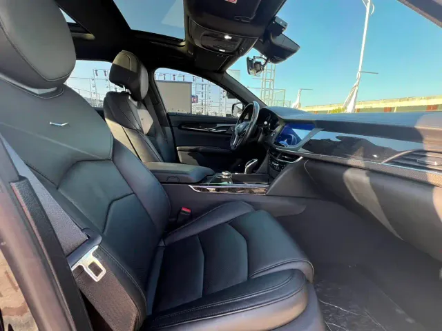 Cadillac CT6 — Фото автомобиля 12