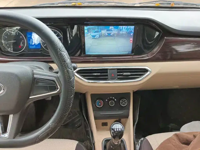 Changan Kuayue Kuayuexing V5 — Фото автомобиля 12