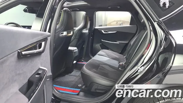 Kia EV6 — Фото автомобиля 23