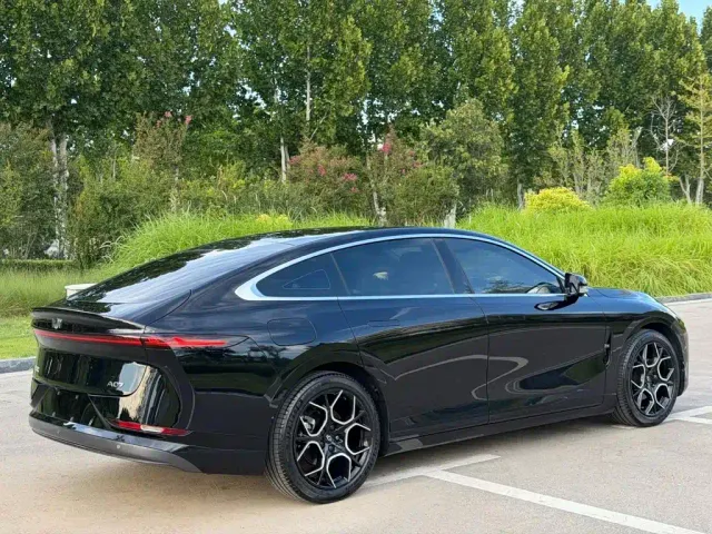 Changan Qiyuan A07 — Фото автомобиля 11