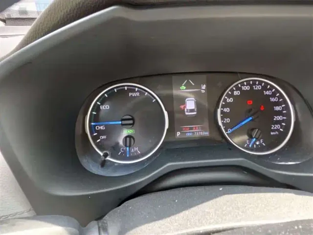 Toyota Wildlander — Фото автомобиля 7