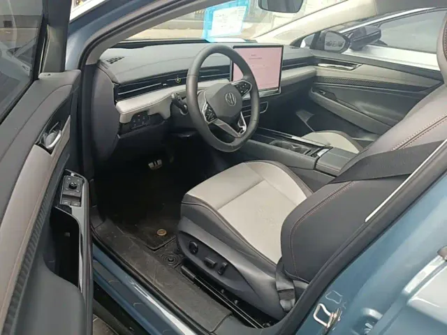 Volkswagen ID.7 Vizzion — Фото автомобиля 15