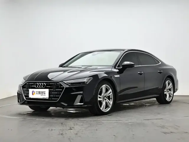 Фотография автомобиля — Audi A7L