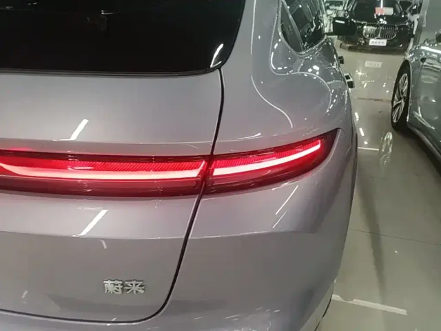 Nio ET5 Touring — Фото автомобиля 7