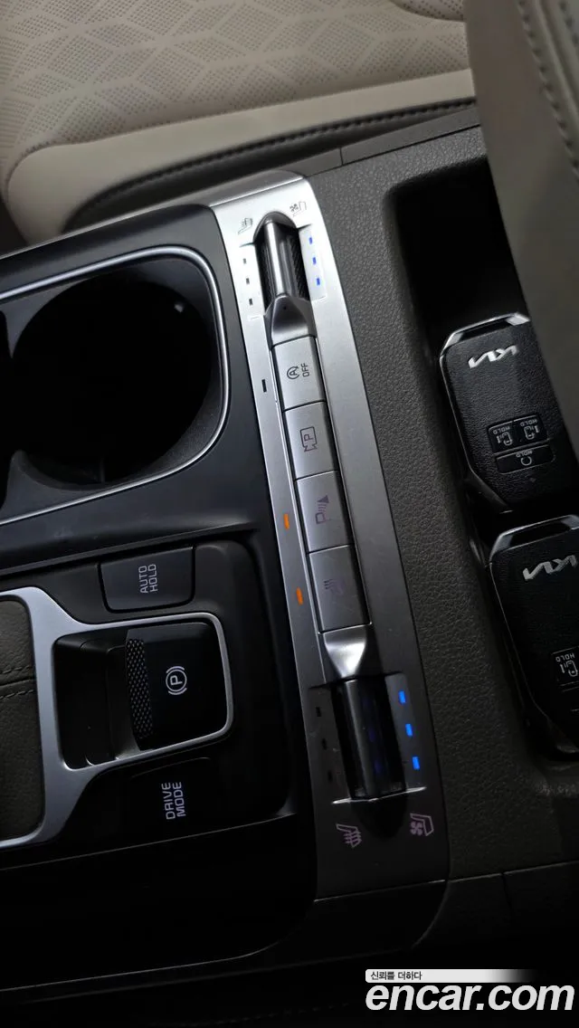 Kia Carnival 4th Gen — Фото автомобиля 28