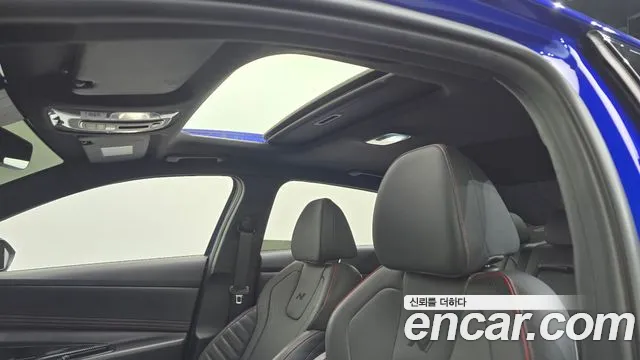 Hyundai Avante CN7 — Фото автомобиля 16