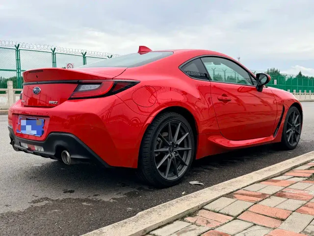 Subaru BRZ — Фото автомобиля 7