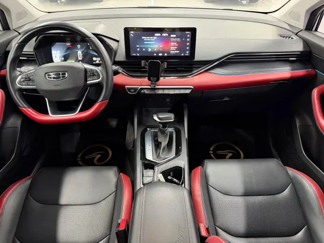 Geely Emgrand S — Фото автомобиля 16