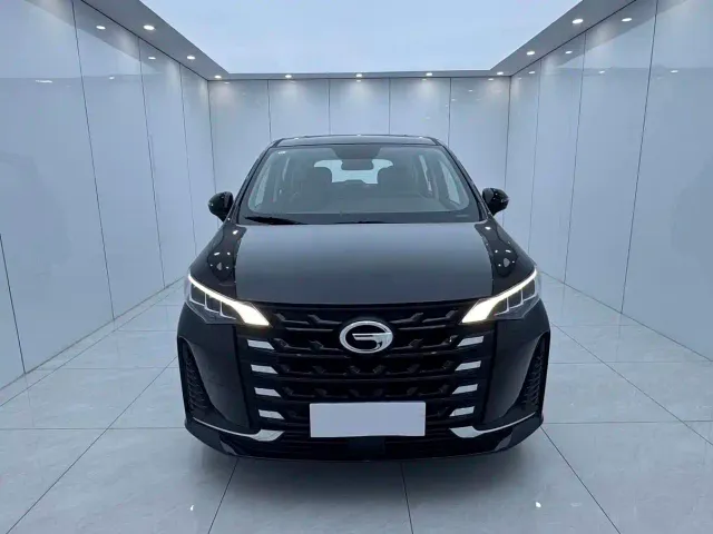 GAC Trumpchi M6 — Фото автомобиля 2
