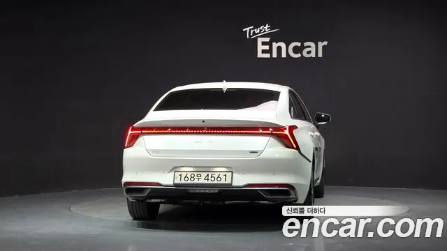 Kia K8 Hybrid — Фото автомобиля 4
