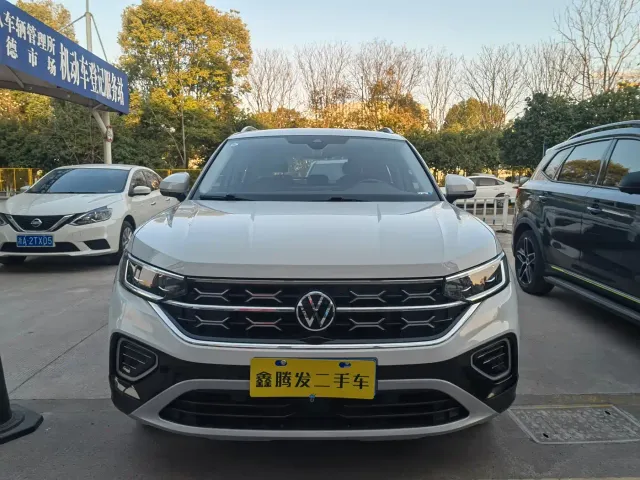Volkswagen Tayron — Фото автомобиля 2