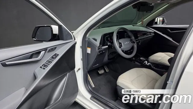 Kia Niro The All New Niro — Фото автомобиля 10