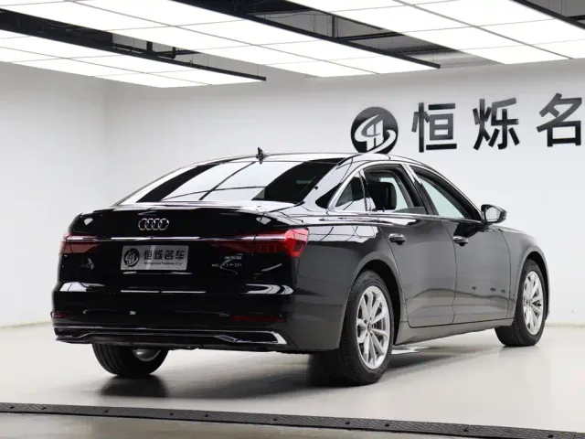 Audi A6L — Фото автомобиля 25