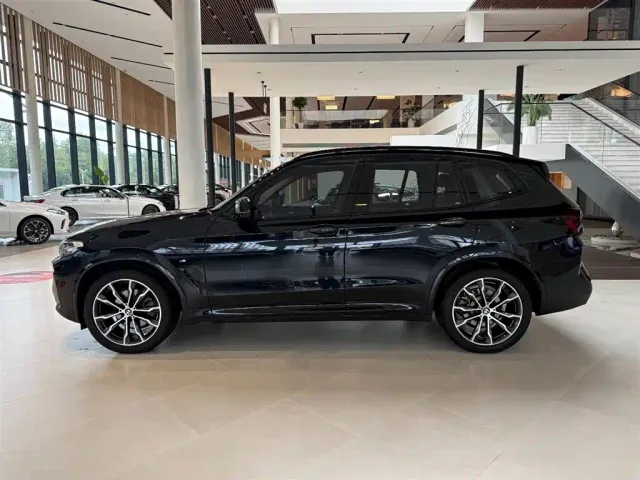 BMW X3 — Фото автомобиля 9