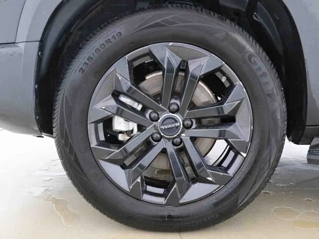 Haval Big Dog — Фото автомобиля 13