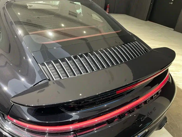 Porsche 911 — Фото автомобиля 11