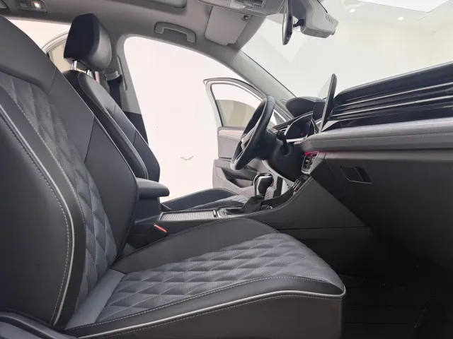 Volkswagen Sagitar — Фото автомобиля 5