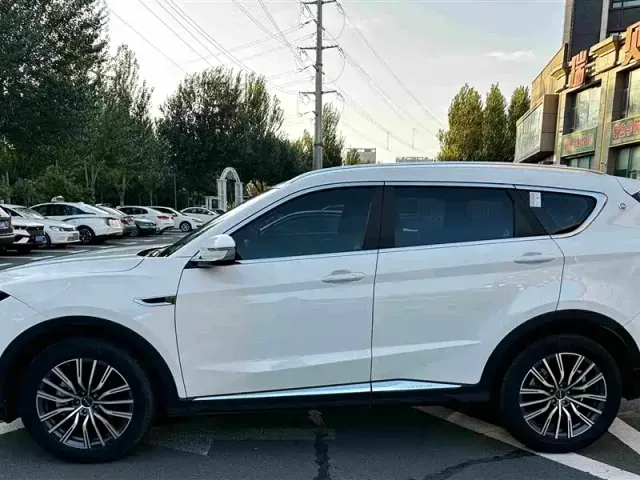 Jetour X70 Plus — Фото автомобиля 4