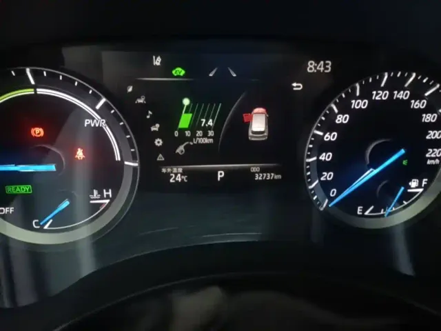 Toyota Highlander — Фото автомобиля 11