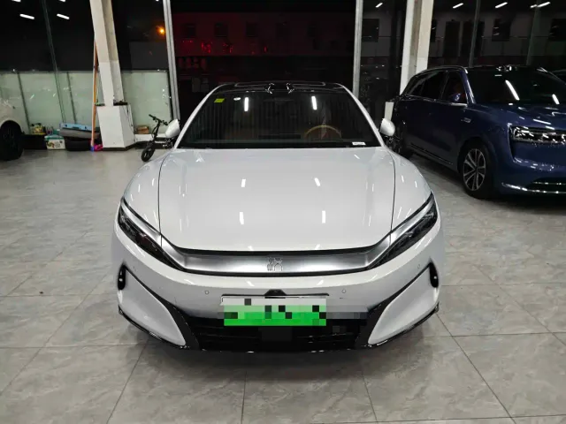 BYD Han L — Фото автомобиля 2