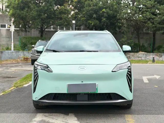 GAC Aion Y — Фото автомобиля 15