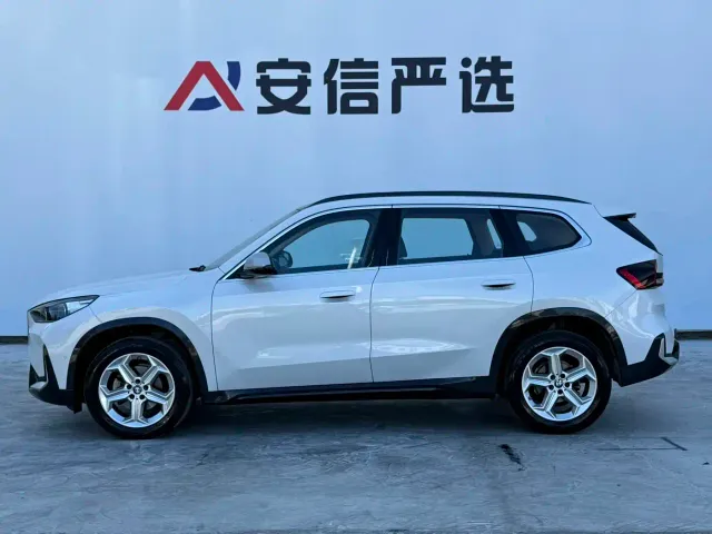 BMW X1 — Фото автомобиля 9