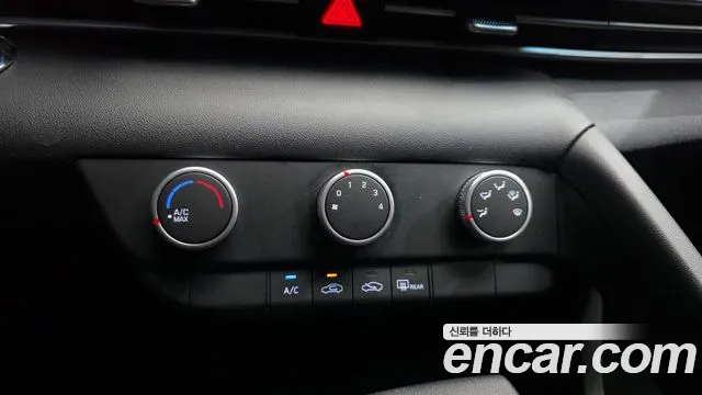 Hyundai AVANTE Avante (CN7) 1.6 LPi (Для проката) — Фото автомобиля 20