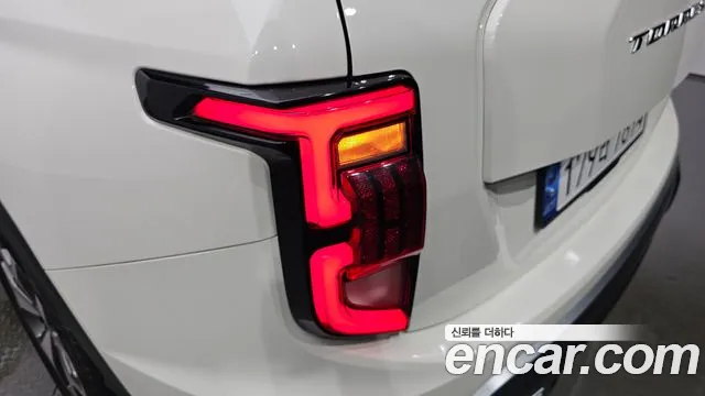 KG_Mobility_Ssangyong Torres Torres Бензин 1.5 2WD — Фото автомобиля 21