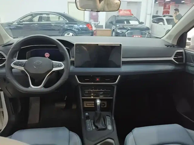 Volkswagen Tharu — Фото автомобиля 9