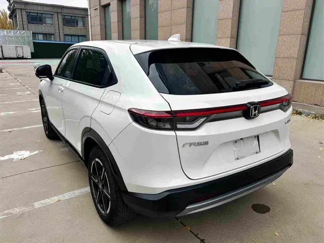 Honda Vezel — Фото автомобиля 11