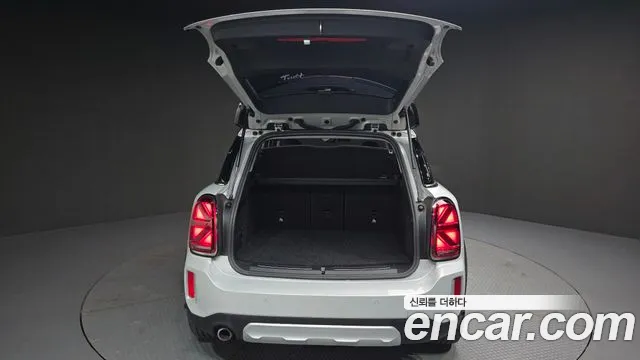 Mini Countryman — Фото автомобиля 14