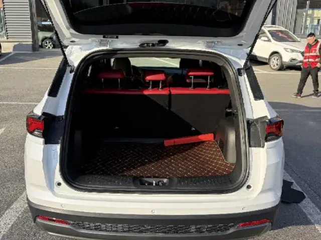 Changan CS35 Plus — Фото автомобиля 6