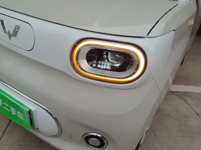 Wuling Hongguang Mini EV — Фото автомобиля 23