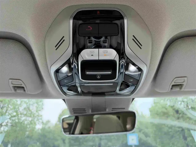 Geely ICON — Фото автомобиля 25
