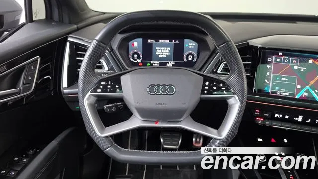 Audi Q4 e-tron F4 — Фото автомобиля 19