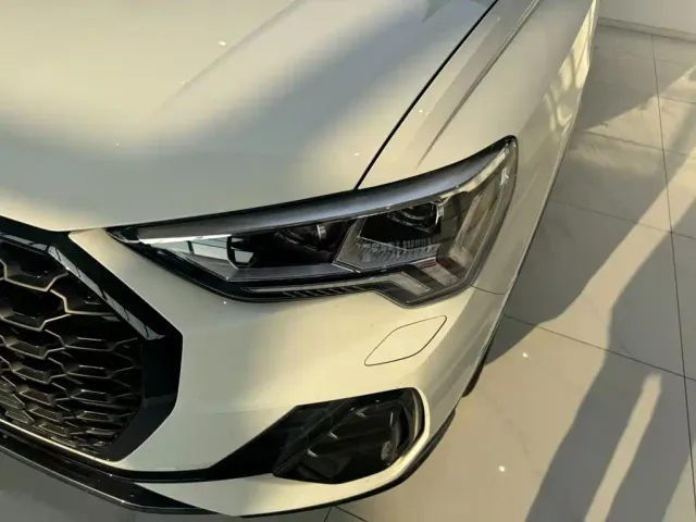 Audi Q3 Sportback — Фото автомобиля 11