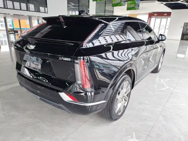 Cadillac Optiq — Фото автомобиля 6
