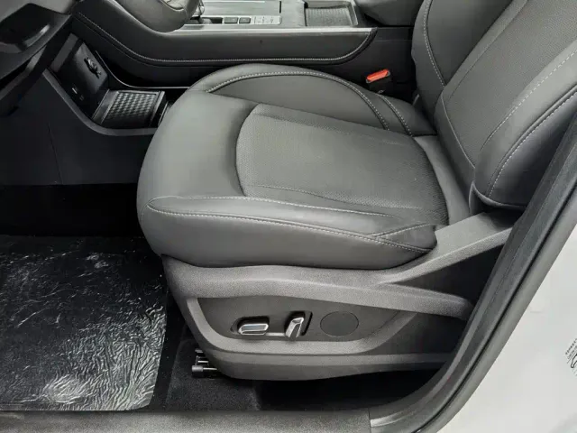 Chery Tiggo 8 — Фото автомобиля 20