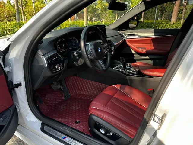 BMW 5 Series — Фото автомобиля 7