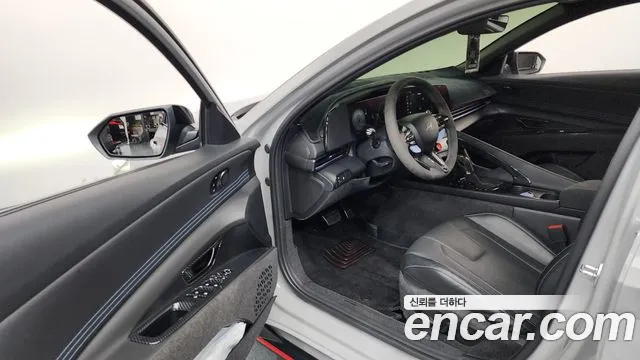 Hyundai Avante CN7 — Фото автомобиля 10