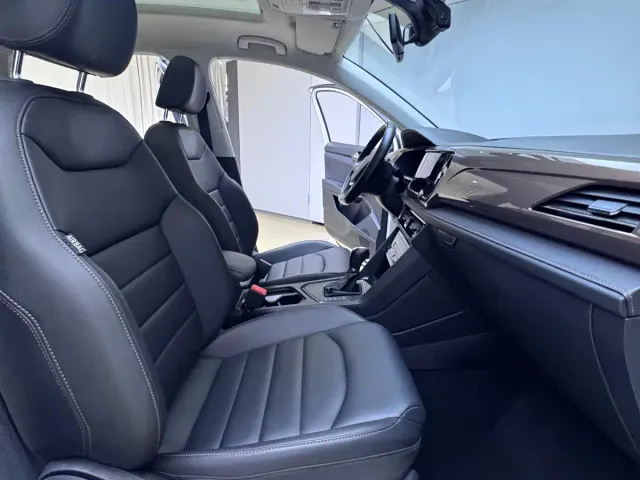 Volkswagen Tharu — Фото автомобиля 7