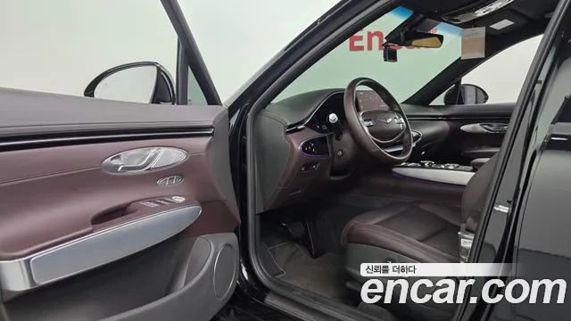 Genesis GV70 2.5T Бензин AWD — Фото автомобиля 23