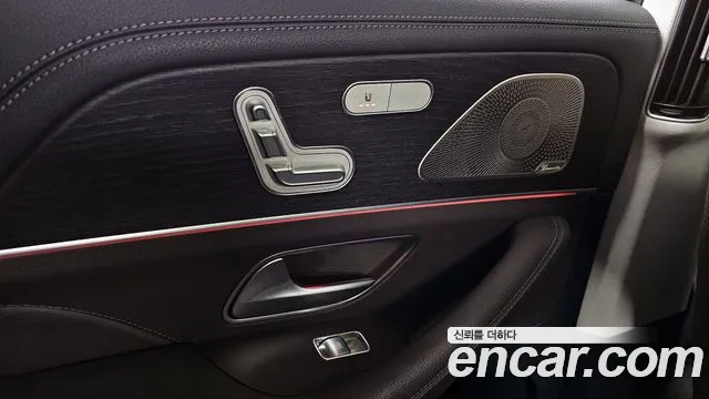 Mercedes-Benz GLE-Class — Фото автомобиля 18