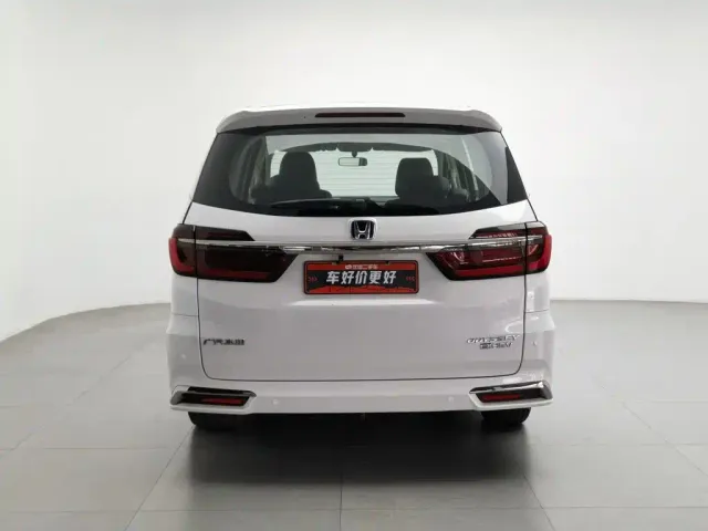 Honda Odyssey — Фото автомобиля 4
