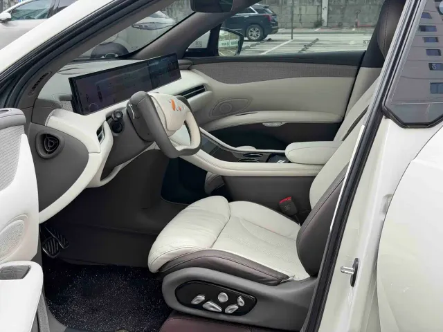 IM Motors LS7 — Фото автомобиля 7